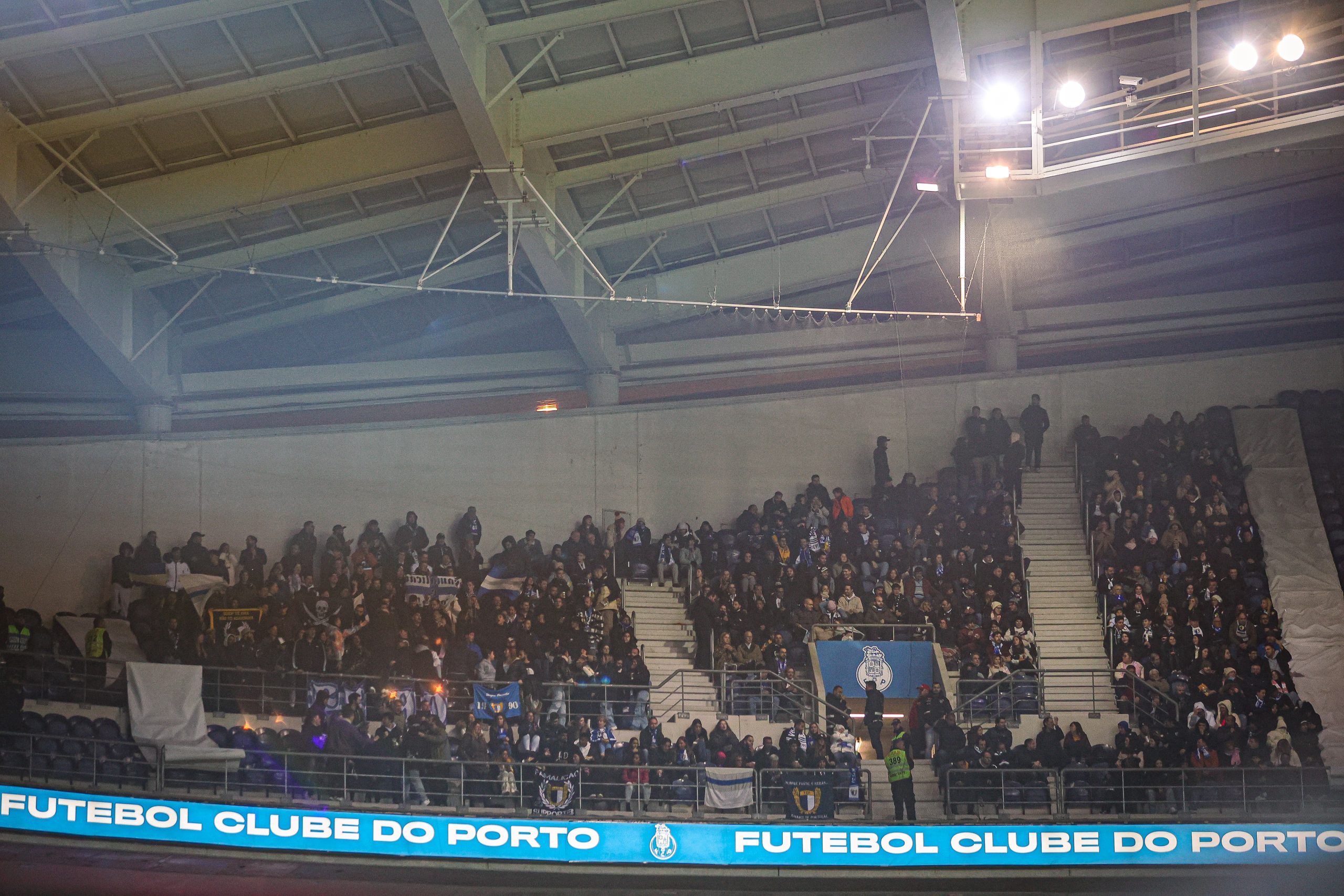 Bilhetes para os jogos com Sporting CP e FC Porto - FC Famalicão