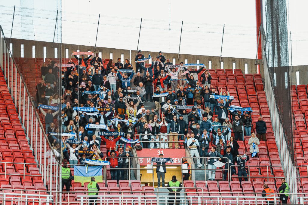 Bilhetes para o jogo com o SL Benfica - FC Famalicão